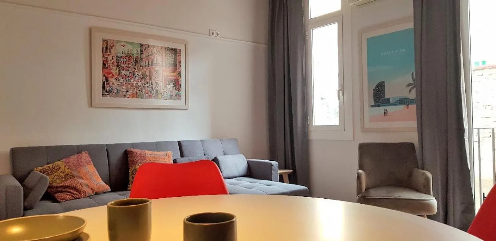 Sant Antoni 4 - Downtown Barcelona. Modern Apartment 0*, Barcelona Spain