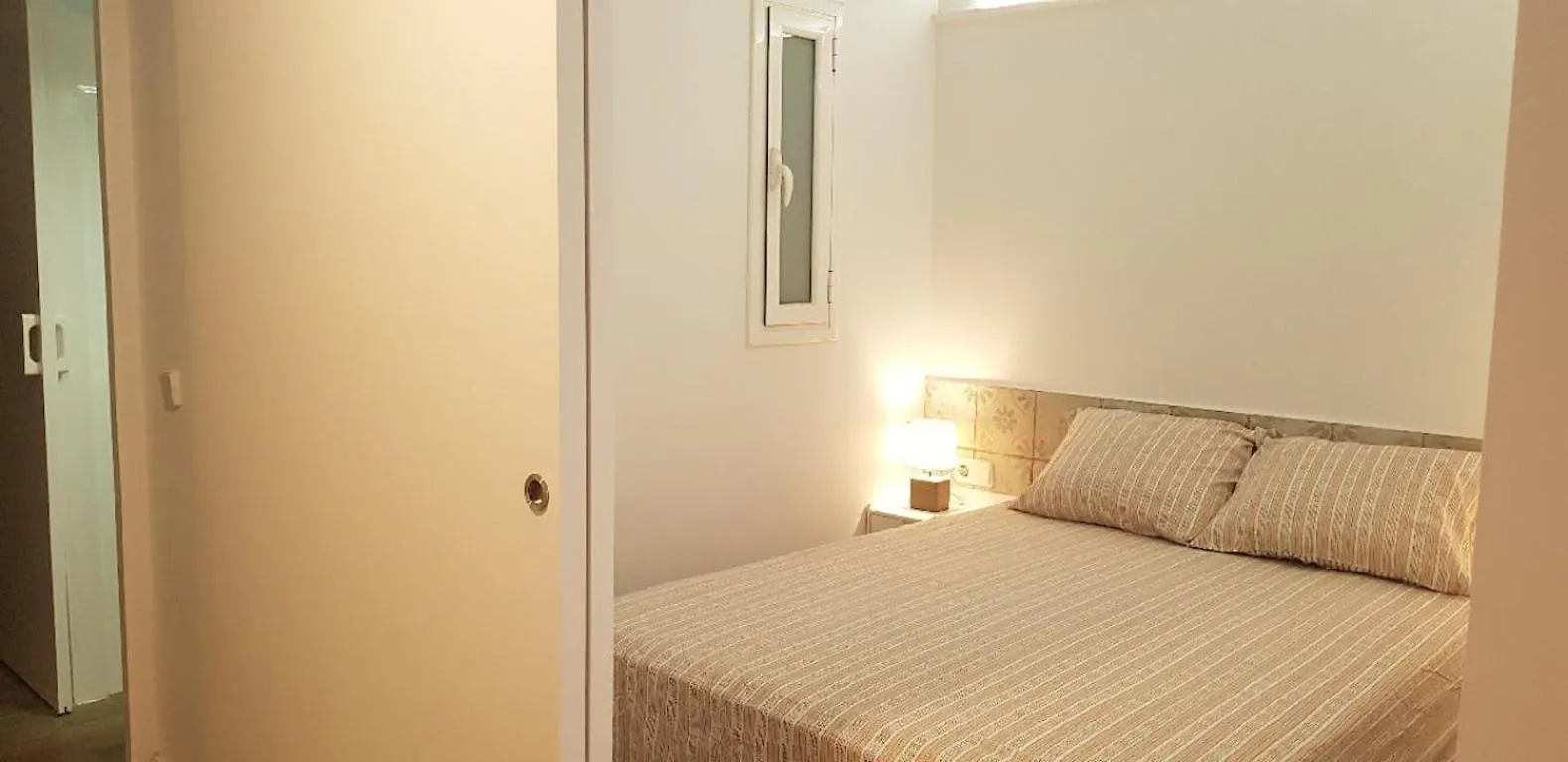Sant Antoni 4 - Downtown Barcelona. Modern 아파트 스페인