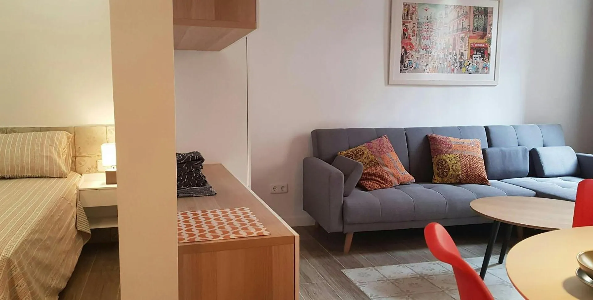 Sant Antoni 4 - Downtown Barcelona. Modern 아파트